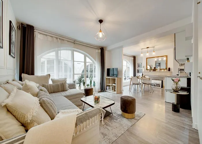 Stunning Historical Parisian Flat - Louvre Area Διαμέρισμα *